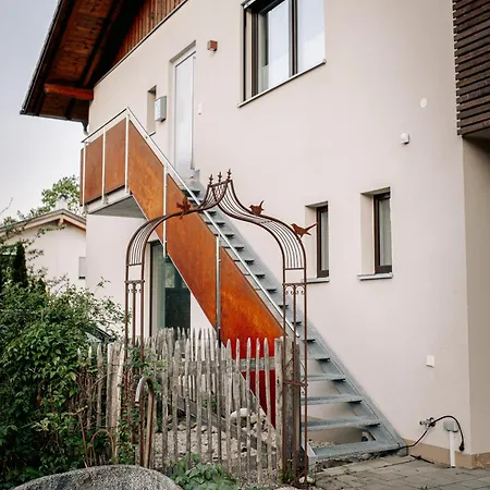 Wolke 7, Bergblick, Balkon & Garten, 45 Qm, Max 4 Personen Apartament *