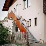 Wolke 7, Bergblick, Balkon & Garten, 45 Qm, Max 4 Personen Apartament *