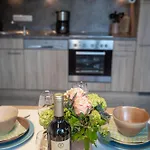 Wolke 7, Bergblick, Balkon & Garten, 45 Qm, Max 4 Personen