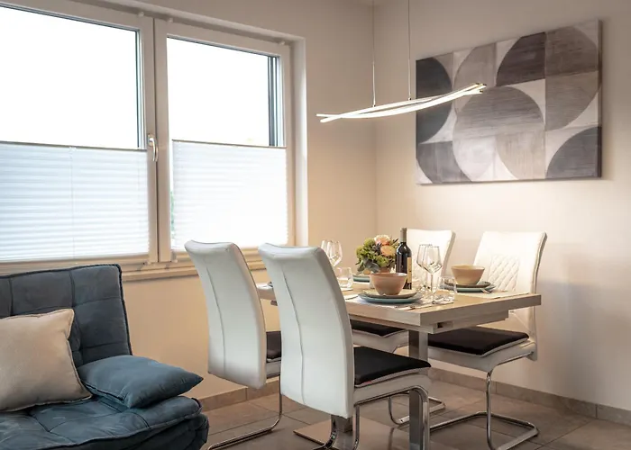 Appartement Wolke 7, Bergblick Apartment, Kingsizebett & Schlafcouch, Balkon & Garten